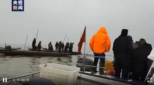 痛心！捕鱼船侧翻致11死，其间一家3兄弟丧身，安徽发布紧迫通报
