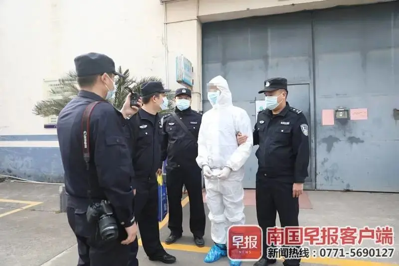 广西一宾馆女服务员被奸杀，4名嫌疑人逃跑十多年被抓！