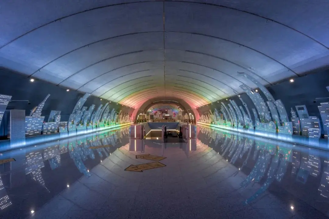 “最美地铁站”亮相上海 为高颜值烧钱值不值？