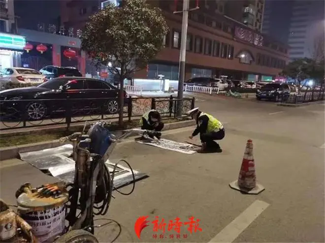 西安一民警被“夜间贴条”后告发交警大队，终究罚单被吊销了