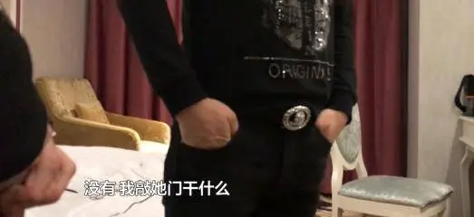 清晨三点，生疏人把房门刷开了！贵阳女子住酒店被吓坏，前台竟给出这种解说…