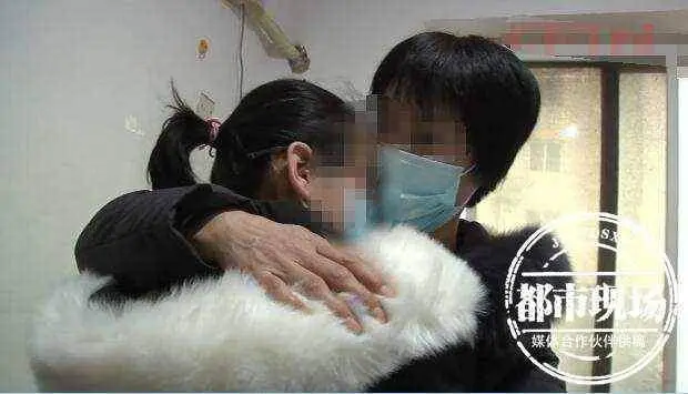 12岁女童总说肚子疼，竟是5年前阅历了可怕的事，妈妈一向不知情