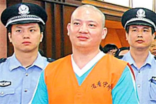 福建毒王刘招华：向欧美贩毒达31吨，被捕后辩称：报鸦片战争之仇