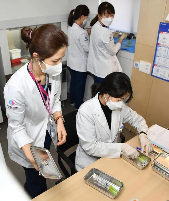 韩国1人接种阿斯利康疫苗后出现血栓，已死亡！ 20多国停打阿斯利康疫苗