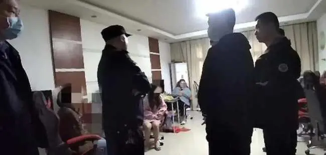 22岁女大学生刚毕业就被刑拘？爱玩游戏的男生小心，萧山已有小伙被“榨干”