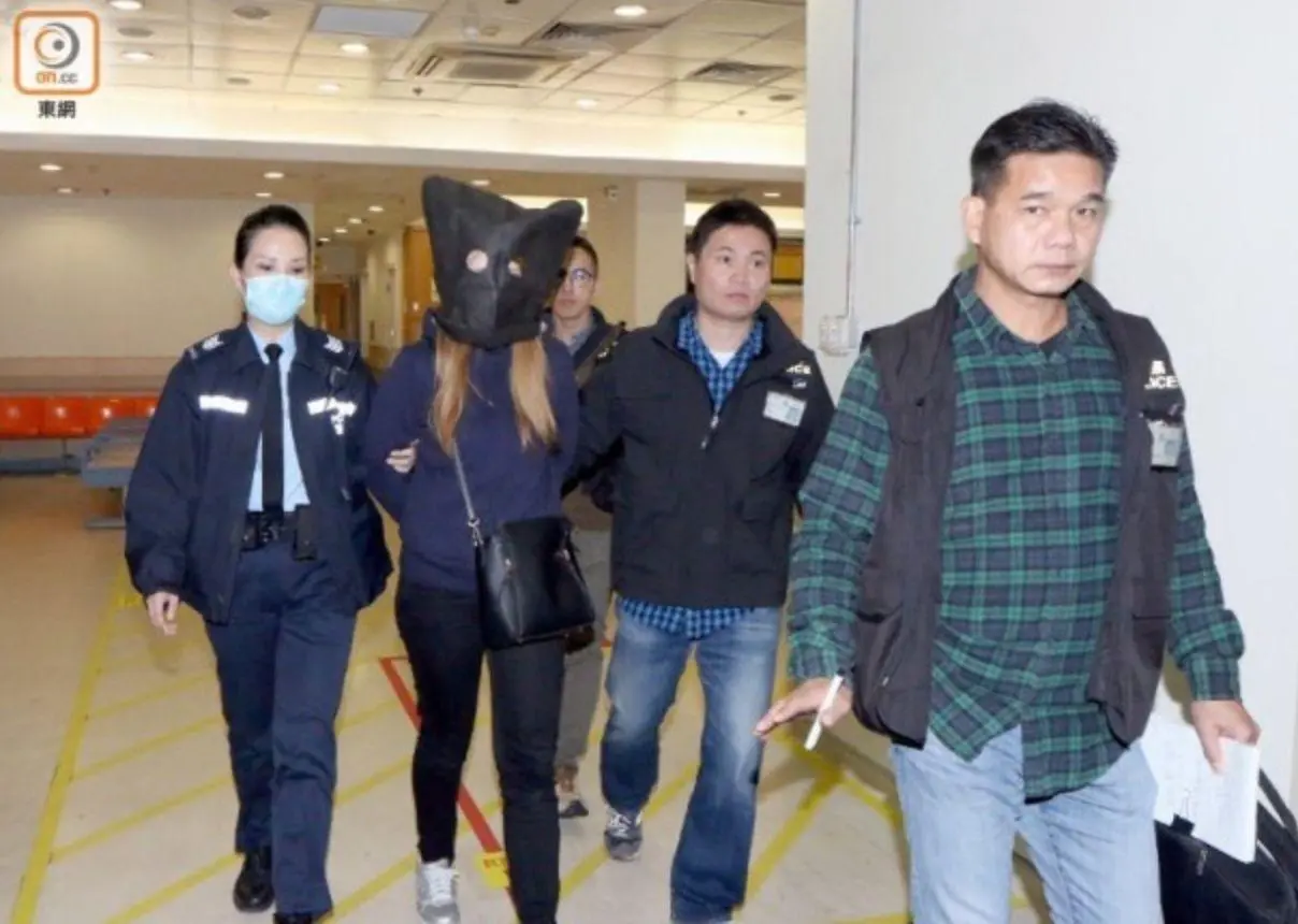 香港5岁女童被虐致死 生父继母囚终身