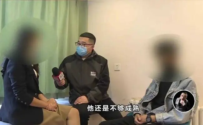 “我不管”24岁男孩结婚一个月要离婚，妻子崩溃：那我不就三婚了