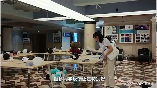 郑州：某高校推出“失恋博物馆”，成为不少同学“打卡”新去处