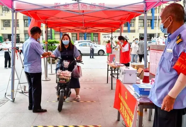 张伯礼院士：本轮疫情拐点到来，管控好中秋和十一可正常出行