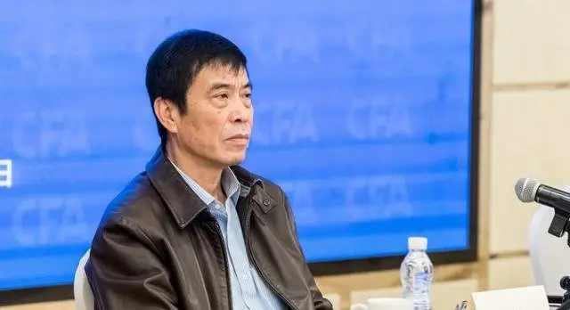 陈戌源低估中国足球复杂性,屡次恳求成就工作定约被驳回