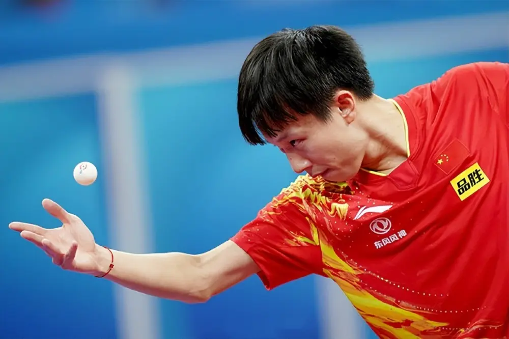 祝贺国乒双喜临门！27岁名将淘汰世界冠军，张本智和惨遭逆转