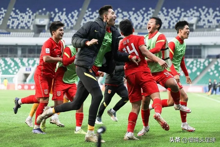 3-0=作念掉日本！亚洲杯酝酿神剧情：中国队或爆冷，小组第1出线