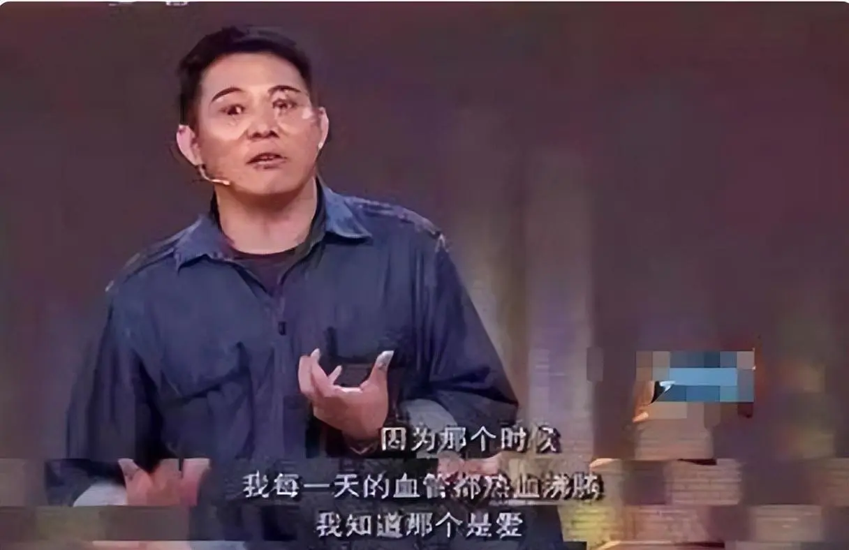 李连杰：身价上亿，求神拜佛十几年，却换不回亲妮儿的一颗心