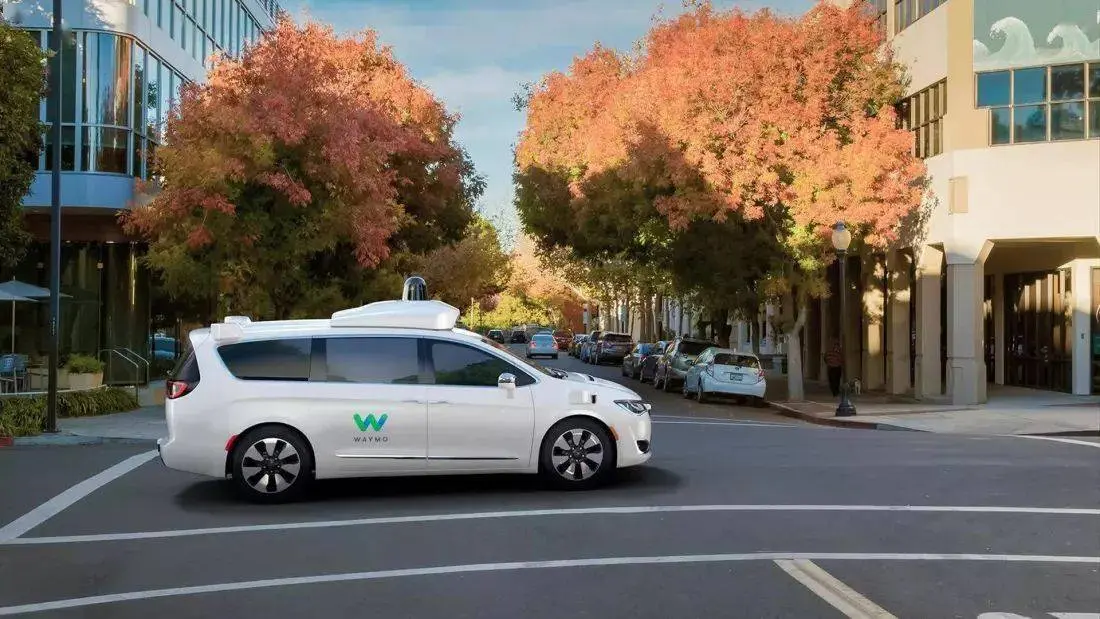 谷歌 Waymo 无人驾驶出租车服务加速在洛杉矶等地铺开