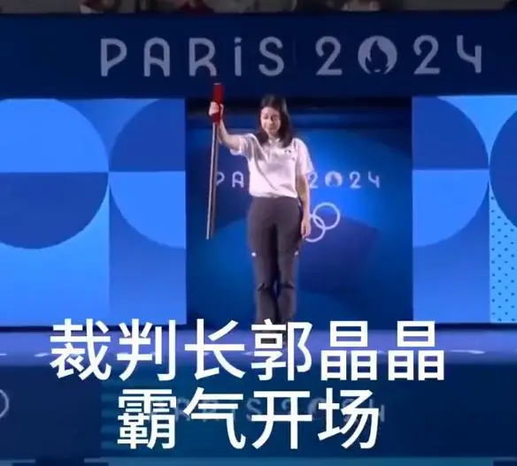 郭晶晶为中国队3米跳水敲棍,谢念念埸赢得跳水3米板金牌