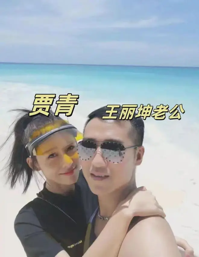 送导演蕾丝内裤、被王想聪手撕，她是富二代狙击手,如今又难看闻