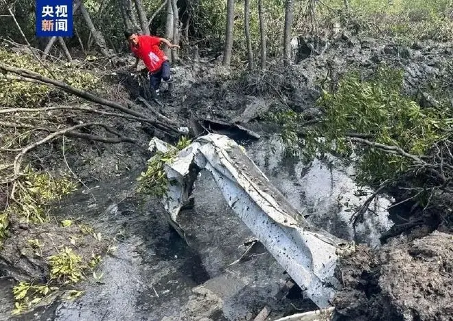 泰国飞机失事受难的本族遗体已找到，最小12岁，护照签发地为上海