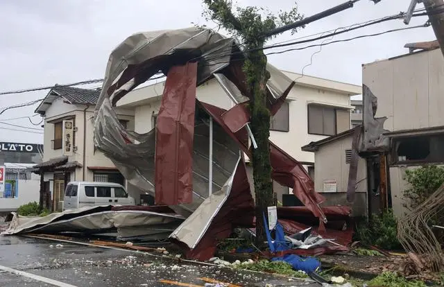 台风“珊珊”登陆日本 至少3东谈主蚀本