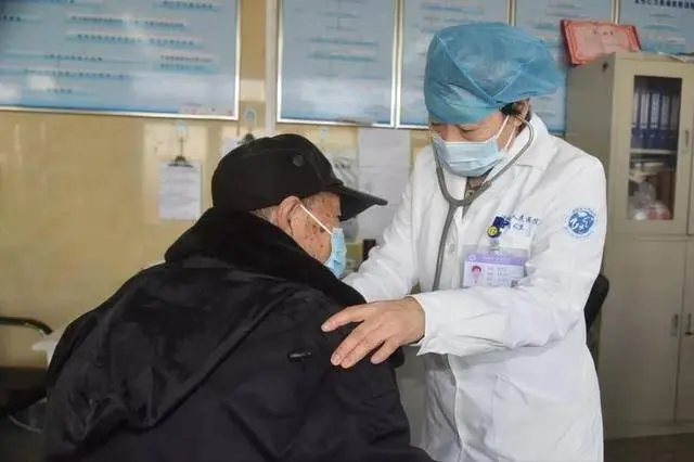 老年固执东谈主数越来越多：茶喝的越多，患固执的就越多，真是假的？