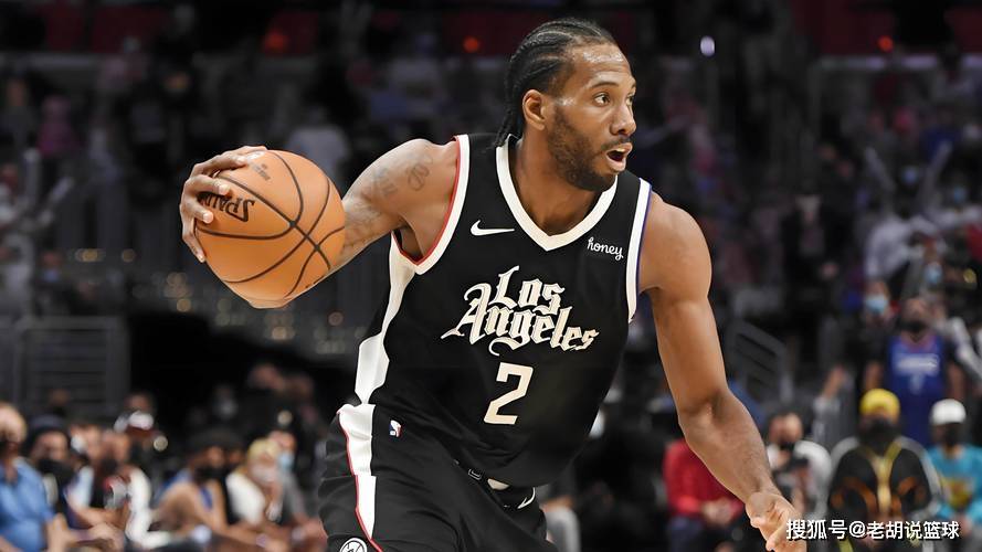 伦纳德：NBA现役比我单挑更强的只有2个人，詹姆斯还不够资格