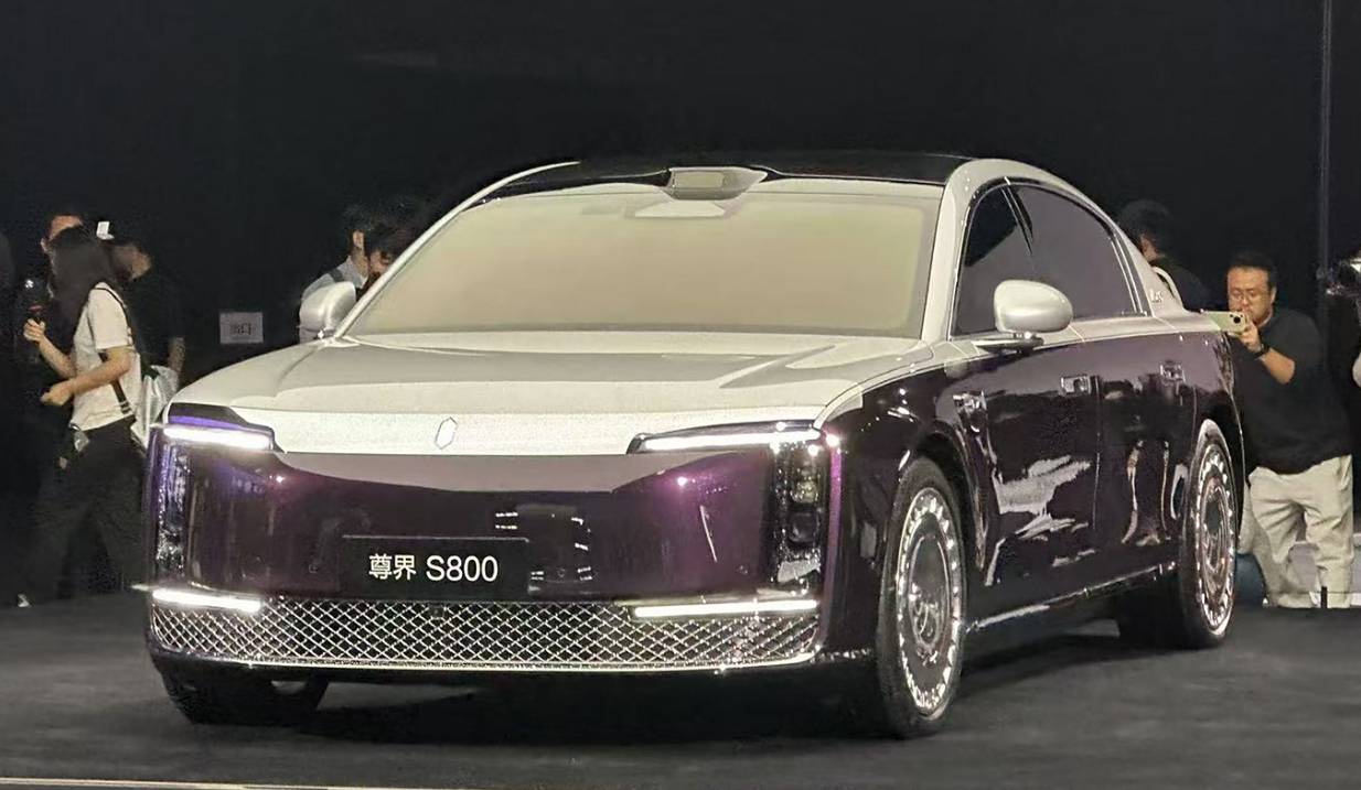 尊界S800崇敬亮相,让平凡东谈主仰望富豪才会心甘本心掏钱?