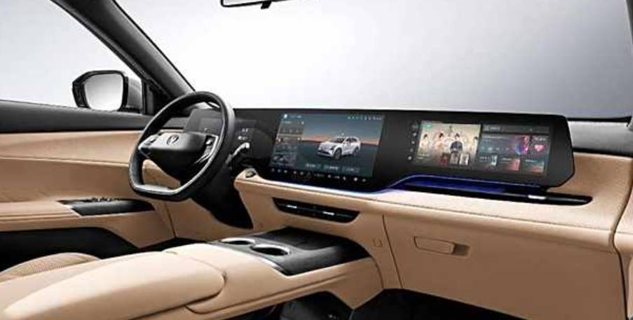 长安CS75 PLUS Ultra将于12月24日上市，搭载新蓝鲸2.0T发动机