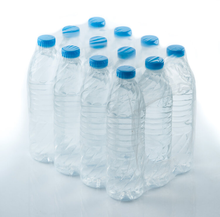 塑料杯、玻璃杯、陶瓷杯、保温杯，究竟用哪种杯子喝水最安全？