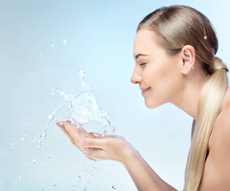 洗脸应该用冷水还是热水？洗脸的这5个误区，劝你别再犯错了！
