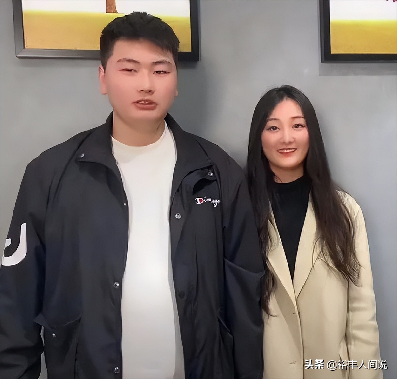 恭喜！朱小伟被曝订婚，女方身材苗条颜值高，已经喊大衣哥爸爸