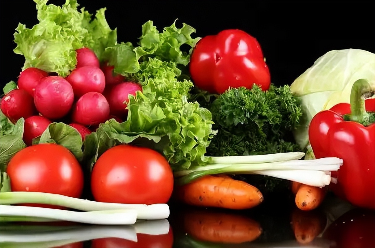 4种自带“毒素”的新鲜蔬菜，吃错了有中毒风险，了解一下不吃亏