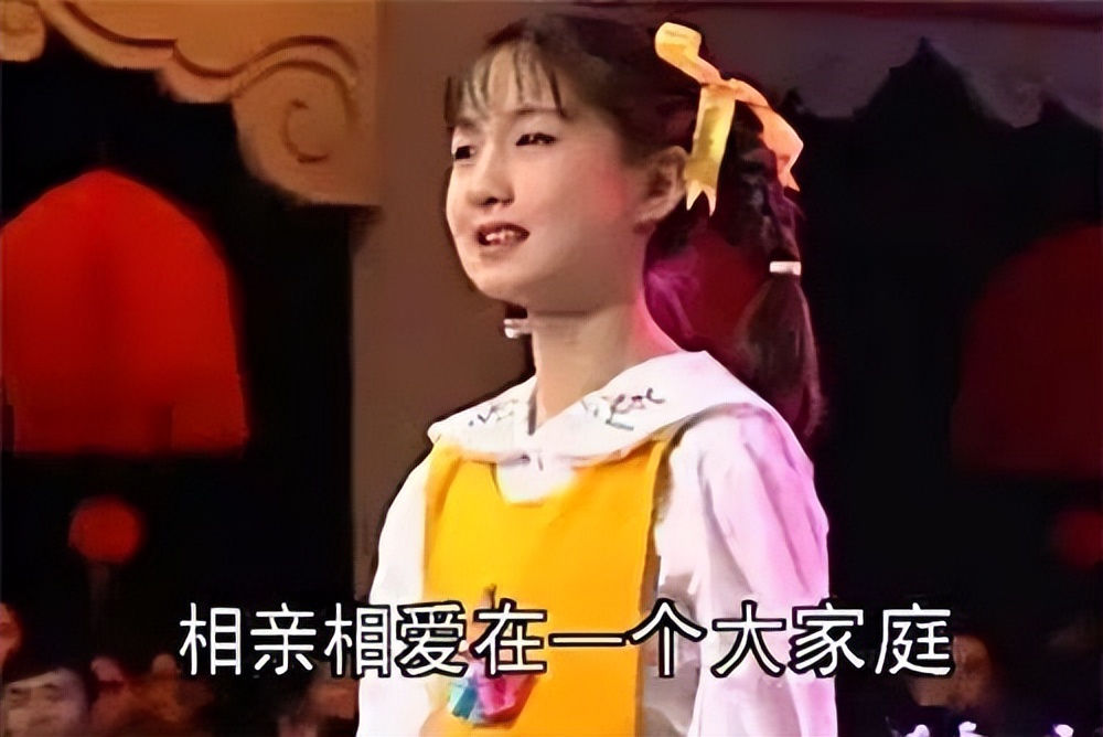 “玻璃美人”蒋小涵：嫁圈外老公，36岁大龄生子，爱请事业双丰收