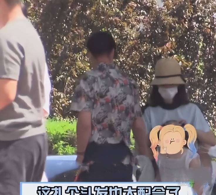 张亮开豪车携家人做核酸！前妻寇静牵着7岁女儿，离婚四年仍同住