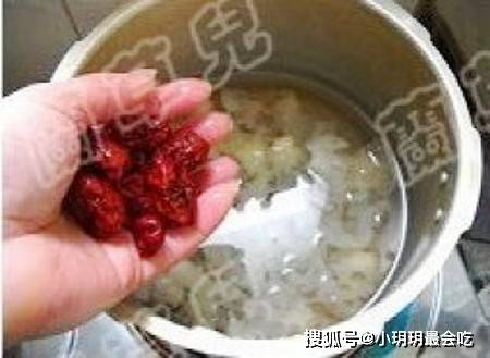 号称“天然玻尿酸”，女人多吃，身体干净，黑眼圈也消失了！