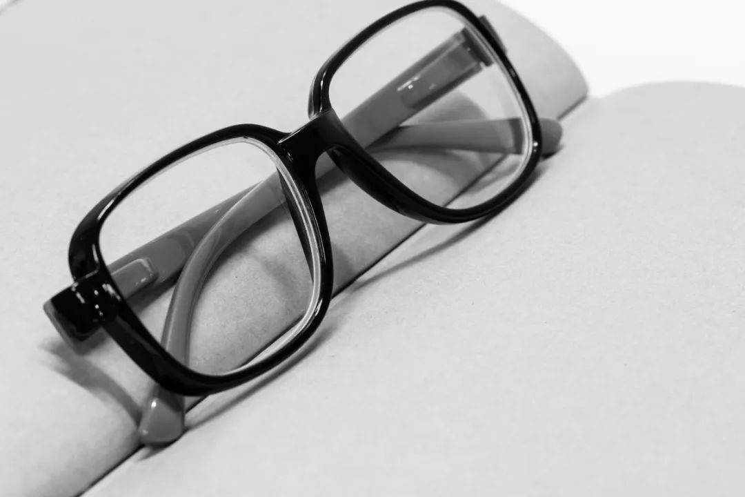 防蓝光眼镜是“智商税”吗？