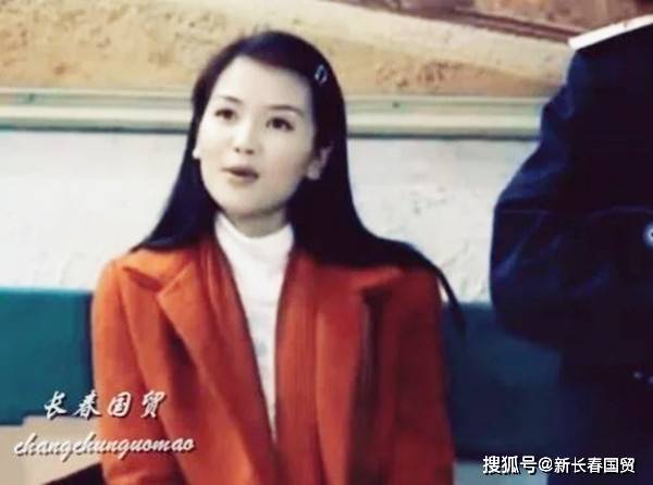 刘涛20年前剧照曝光，长发披肩清纯可人，被赞纯天然美女