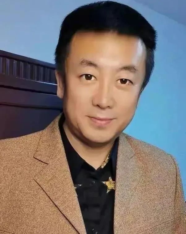 娱乐圈最强逃犯出狱：潜逃13年，拍40多部戏，被抓时已是大明星，曾与杨幂孙红雷合作