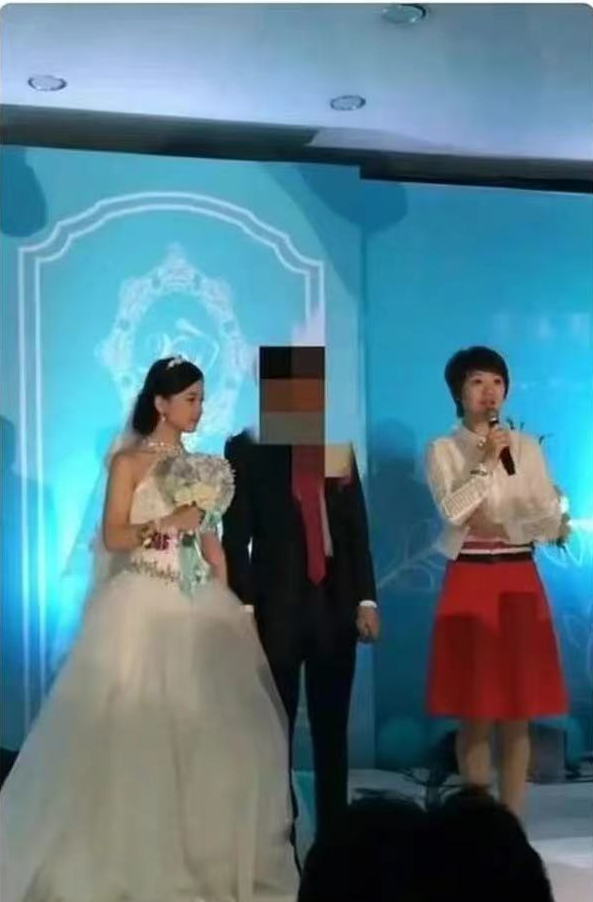 央视王冰冰风波舆论反转：“小三”存疑离婚被扒是造谣，网友声援