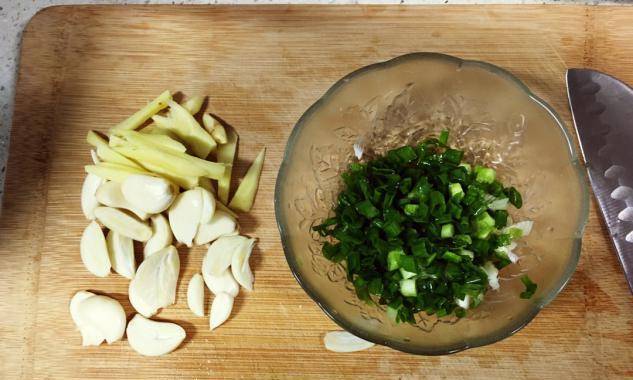 这菜常见但不“普通”，夏天消暑必吃它，养颜抗衰老，祛斑还瘦身